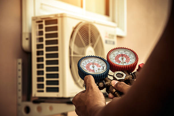 Professional Hvac technician working in Fort Monmouth, NJ